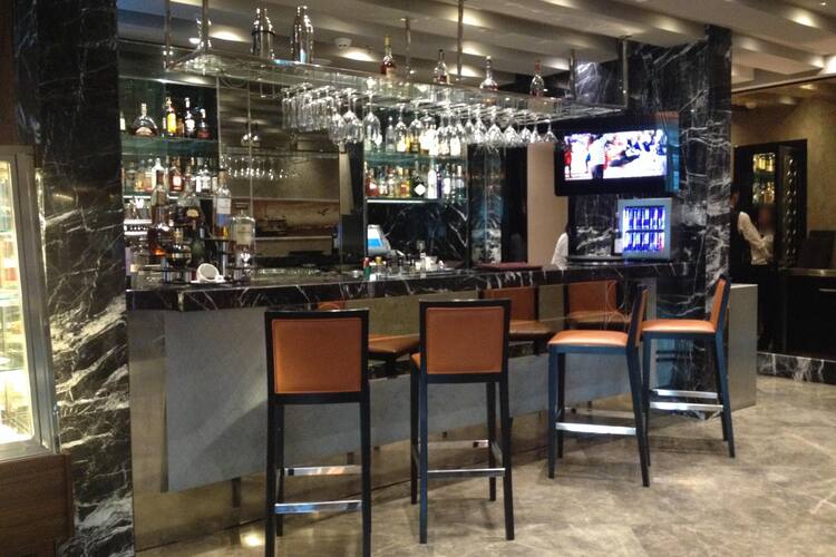 Altinci Cadde 4 Sandalye